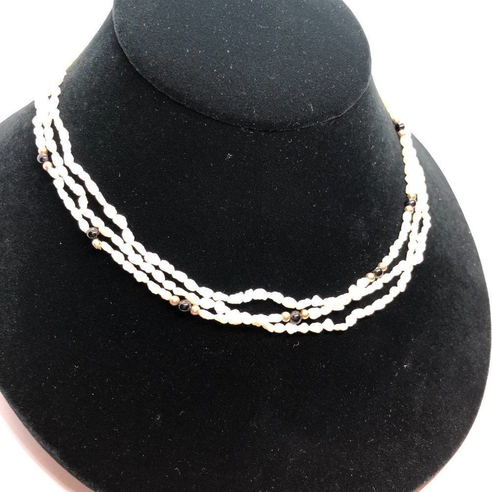 Stunning Vintage 16" Triple Strand Rice Pearl, Black Onyx & 14K Gold Necklace - Picture 2 of 10